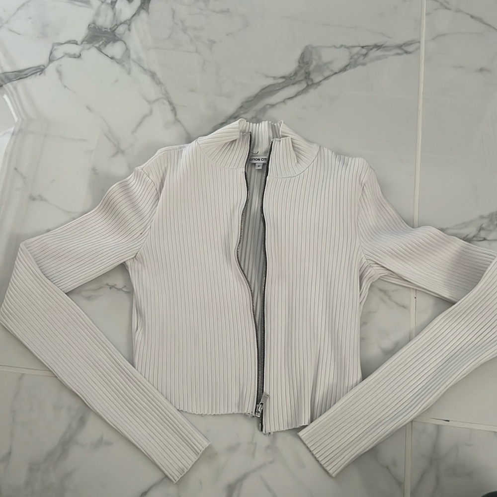 Cotton citizen white zip top